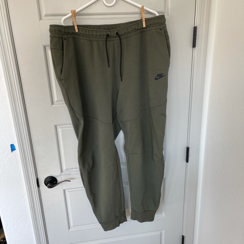 Men’s Nike 3XL Joggers